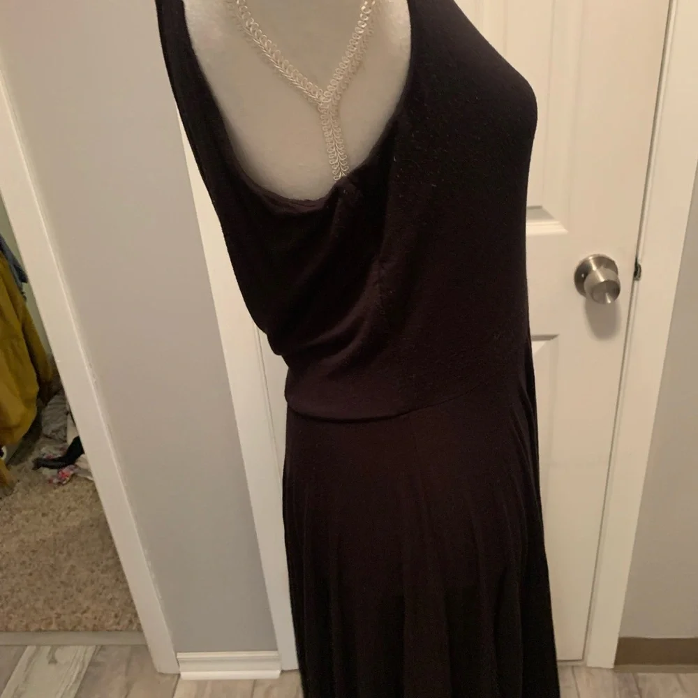 Two Versatile Dresses, one Black Cynthia Rowley L and bonus Old Navy XL - Picture 6 of 8